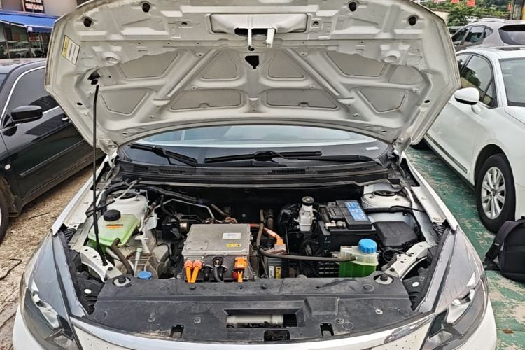 Used Dongfeng Aeolus E70 2021 Revised Version 360H Battery-Swap Edition Engine Bay
