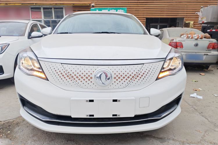 Used Dongfeng Aeolus E70 2021 500 Pro Deluxe Edition Exterior 1