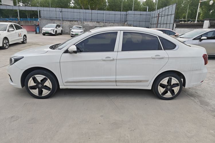 Used Dongfeng Aeolus E70 2021 Revised Version 360H Battery-Swap Edition Exterior 2