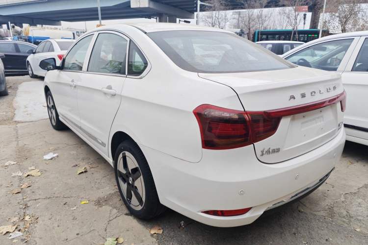 Used Dongfeng Aeolus E70 2021 500 Pro Deluxe Edition Exterior 3