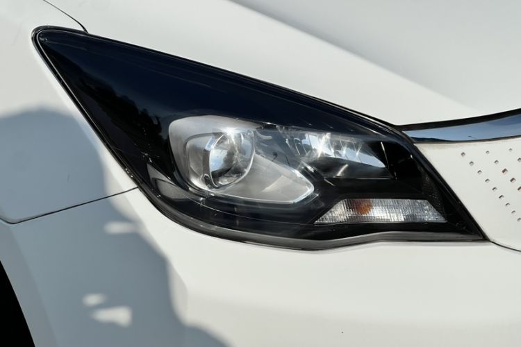 Used Dongfeng Aeolus E70 2021 Revised Version 3 500 Ultra-Comfort Edition Exterior 4