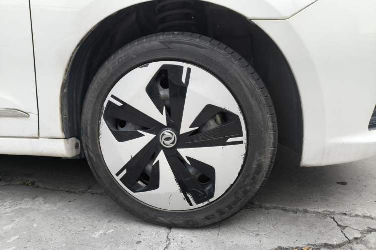 Used Dongfeng Aeolus E70 2021 Revised Version 3 500 Ultra-Comfort Edition Exterior 7