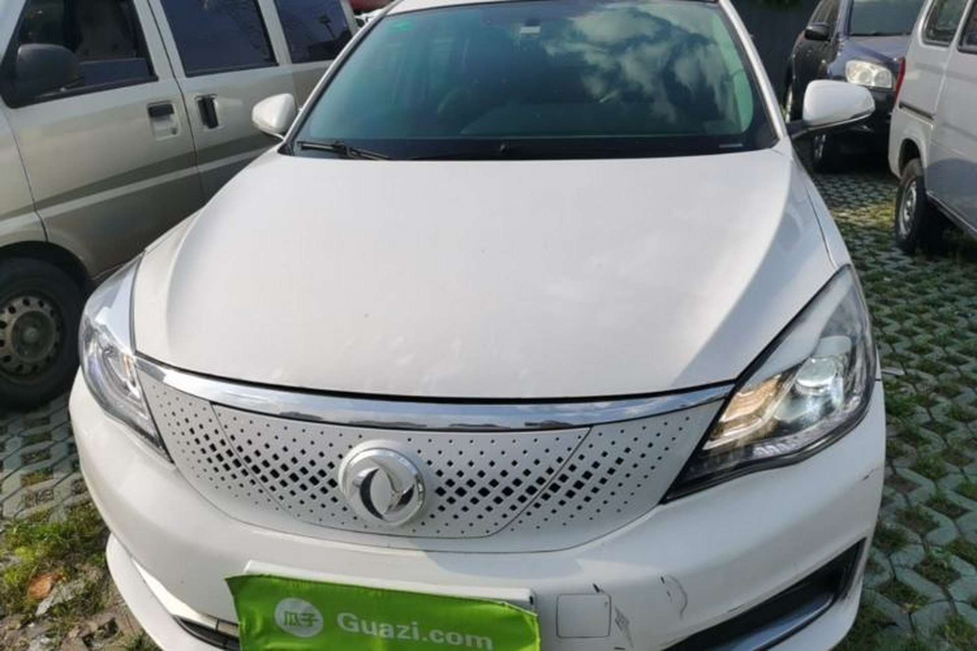 Used Dongfeng Aeolus E70 2021 Revised Version 360H Battery-Swap Edition Front
