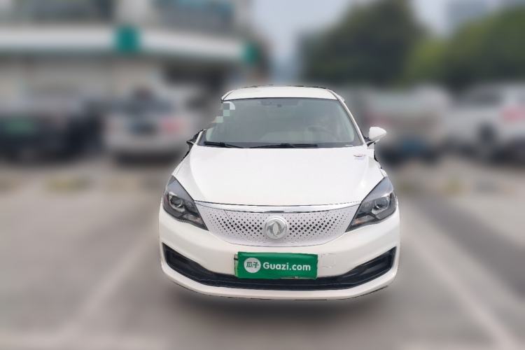 Used Dongfeng Aeolus E70 2021 500 Ultra-Comfort Edition Front