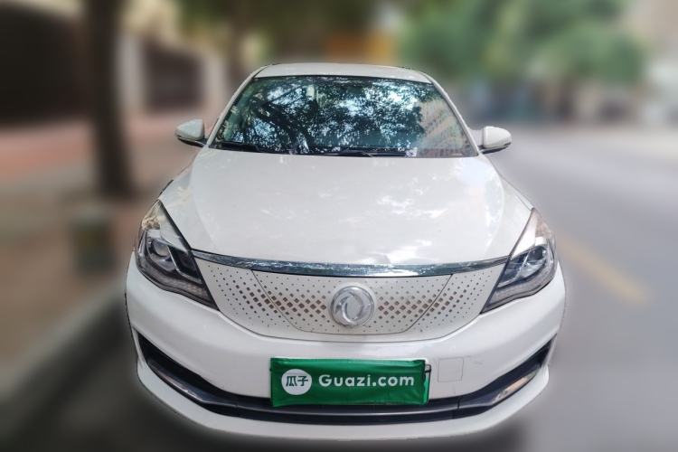 Used Dongfeng Aeolus E70 2021 500 PLUS Ultra-Comfort Edition Front