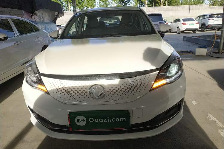 Used Dongfeng Aeolus E70 2021 Revised Version 360H Battery-Swap Edition Front