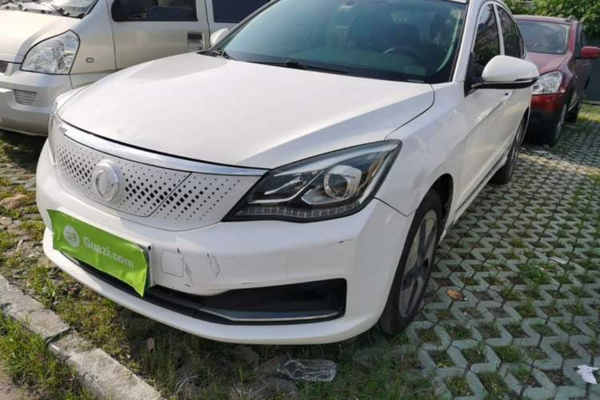 Used Dongfeng Aeolus E70 2021 Revised Version 360H Battery-Swap Edition Front Left 45 Deg