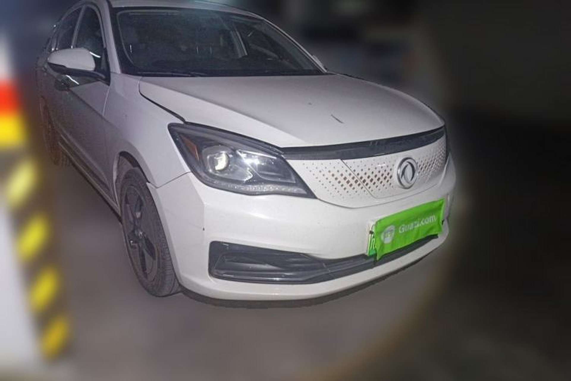 Used Dongfeng Aeolus E70 2021 Revised Version 2 500 Ultra-Comfort Edition Front Right 45 Deg