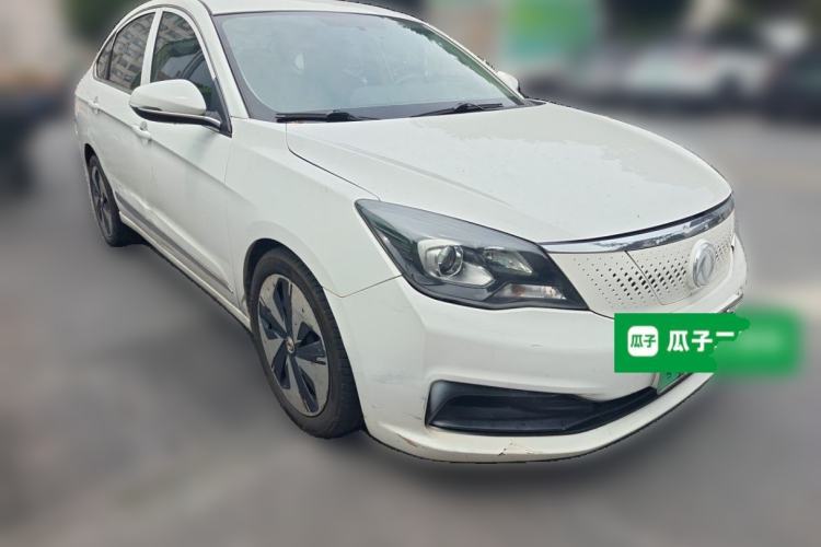 Used Dongfeng Aeolus E70 2021 Revised Version 3 500 Ultra-Comfort Edition Front Right 45 Deg
