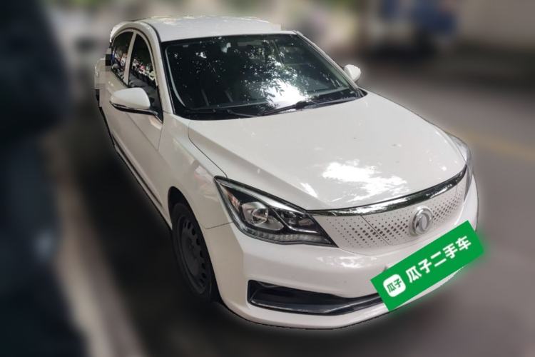 Used Dongfeng Aeolus E70 2021 Revised Version 3 500 Ultra-Comfort Edition Front Right 45 Deg