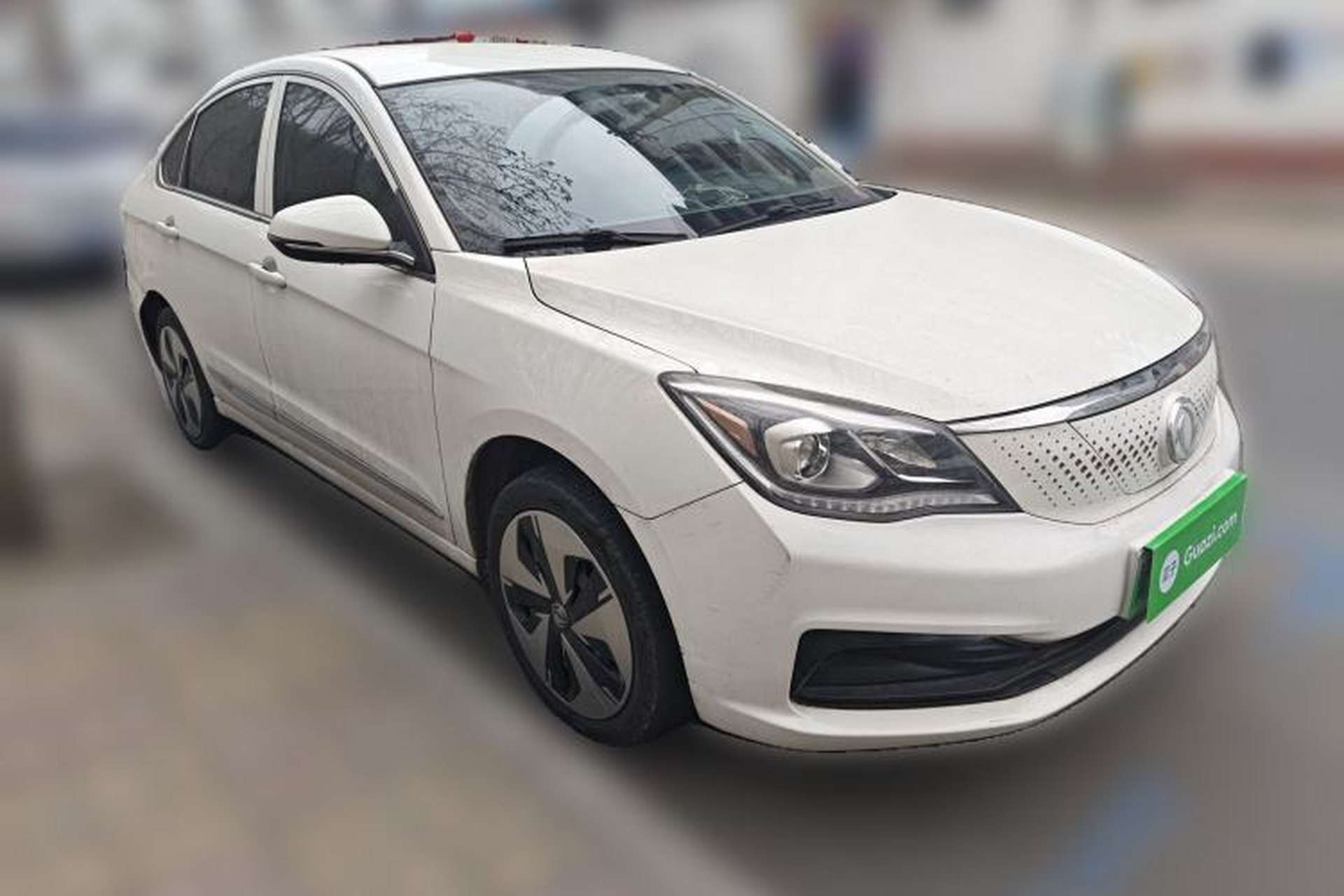 Used Dongfeng Aeolus E70 2021 Revised Version 3 500 Ultra-Comfort Edition Front Right 45 Deg