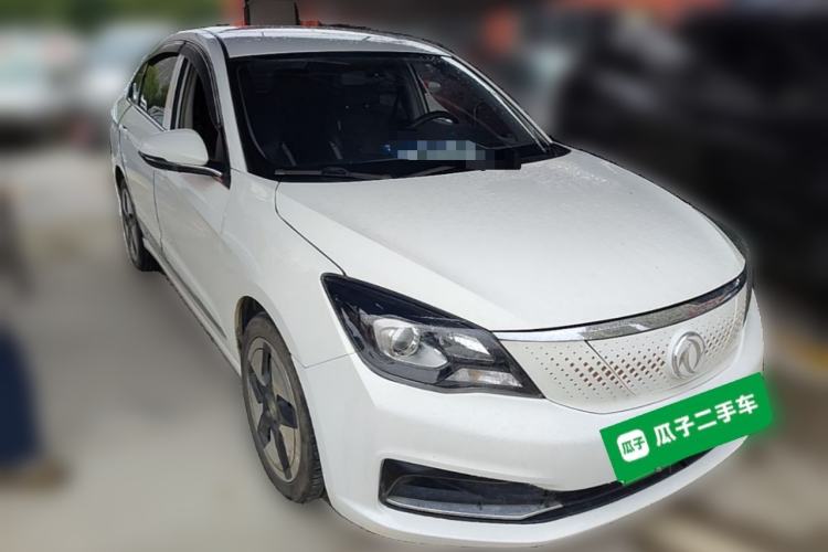Used Dongfeng Aeolus E70 2021 Revised Version 500 Ultra-Comfort Edition Front Right 45 Deg