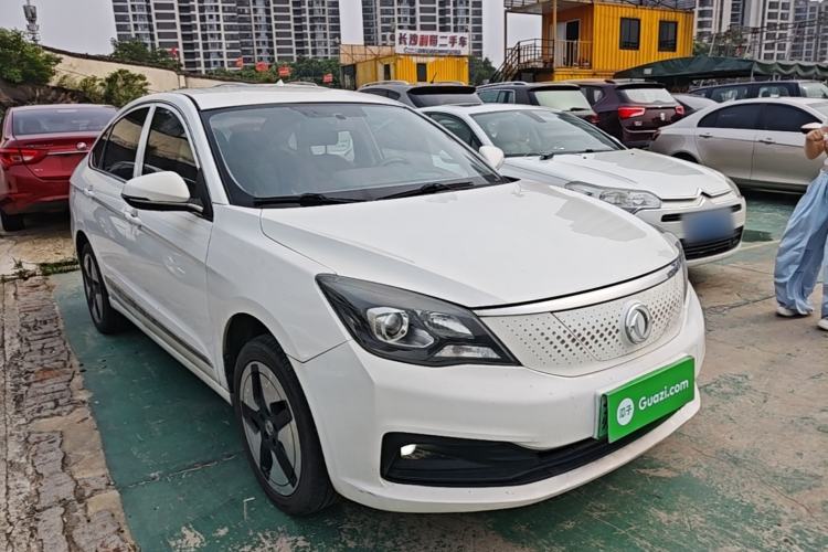 Used Dongfeng Aeolus E70 2021 Revised Version 360H Battery-Swap Edition Front Right 45 Deg