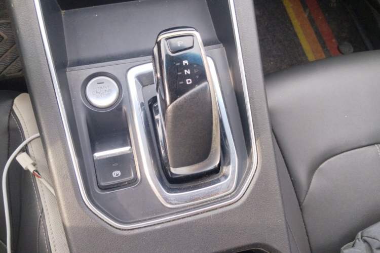 Used Dongfeng Aeolus E70 2021 Revised Version 500 Ultra-Comfort Edition Gear Lever