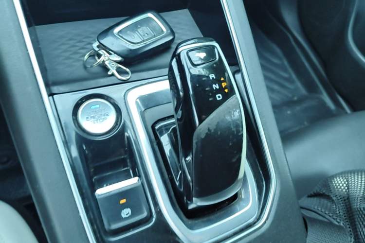 Used Dongfeng Aeolus E70 2021 Revised Version 500 Ultra-Comfort Edition Gear Lever