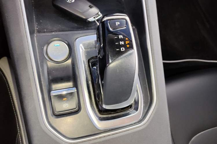 Used Dongfeng Aeolus E70 2021 Revised Version 500 Ultra-Comfort Edition Gear Lever