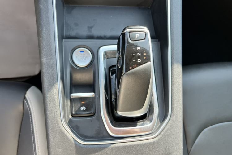 Used Dongfeng Aeolus E70 2021 Revised Version 3 500 Ultra-Comfort Edition Gear Lever