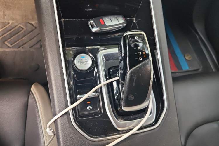 Used Dongfeng Aeolus E70 2021 500 Super Delight Edition Gear Lever