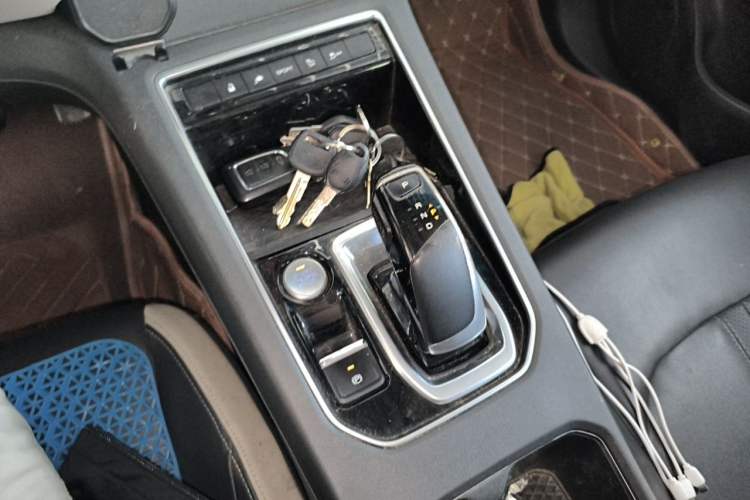 Used Dongfeng Aeolus E70 2021 Revised Version 500 Ultra-Comfort Edition Gear Lever