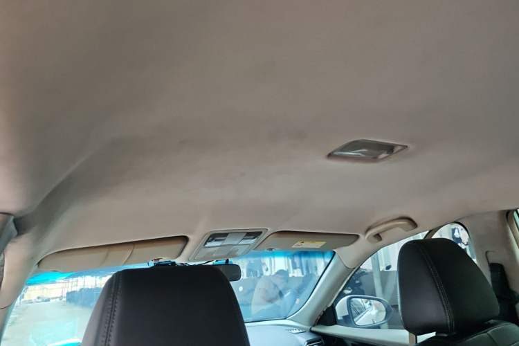 Used Dongfeng Aeolus E70 2021 Revised Version 500 Ultra-Comfort Edition Headliner