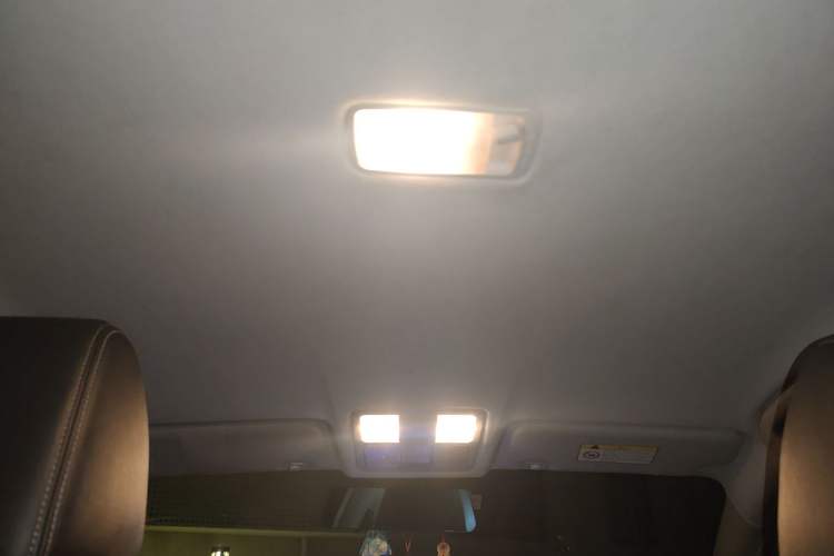 Used Dongfeng Aeolus E70 2021 Revised Version 3 500 Ultra-Comfort Edition Headliner