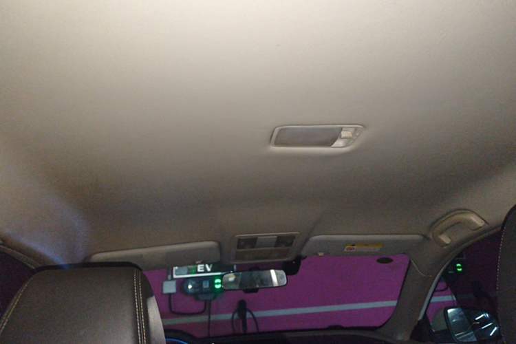 Used Dongfeng Aeolus E70 2021 500 Ultra-Comfort Edition Headliner