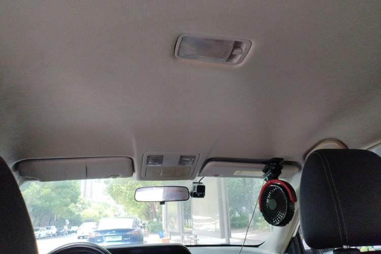 Used Dongfeng Aeolus E70 2021 Revised Version 360H Battery-Swap Edition Headliner
