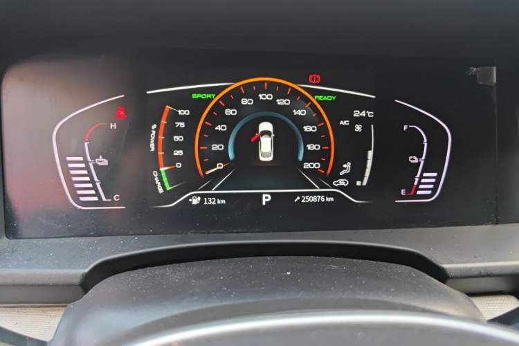 Used Dongfeng Aeolus E70 2021 Revised Version 3 500 Ultra-Comfort Edition Instrument Cluster