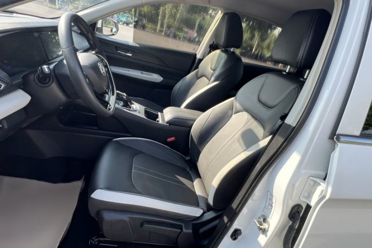 Used Dongfeng Aeolus E70 2021 Revised Version 3 500 Ultra-Comfort Edition Interior 2