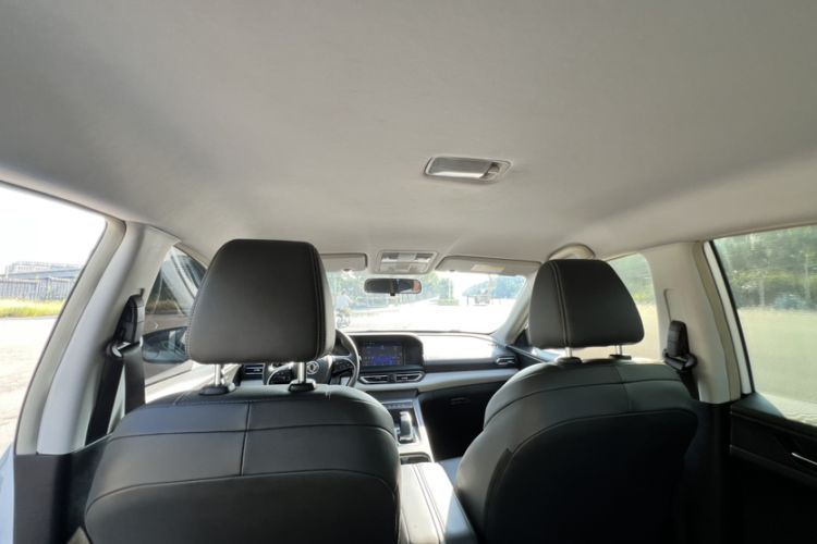 Used Dongfeng Aeolus E70 2021 Revised Version 3 500 Ultra-Comfort Edition Interior 8