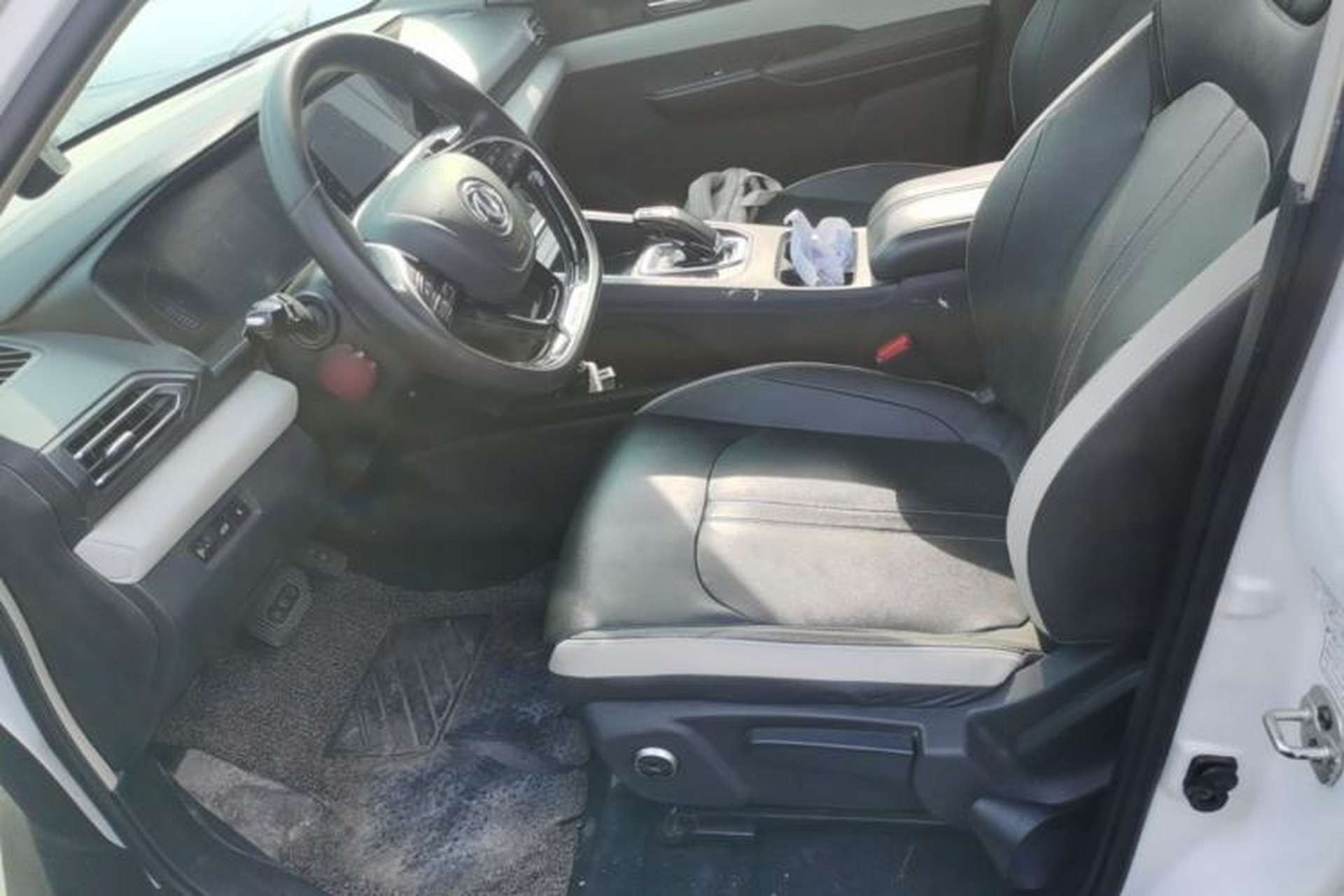 Used Dongfeng Aeolus E70 2021 Revised Version 360H Battery-Swap Edition Left Front Seat