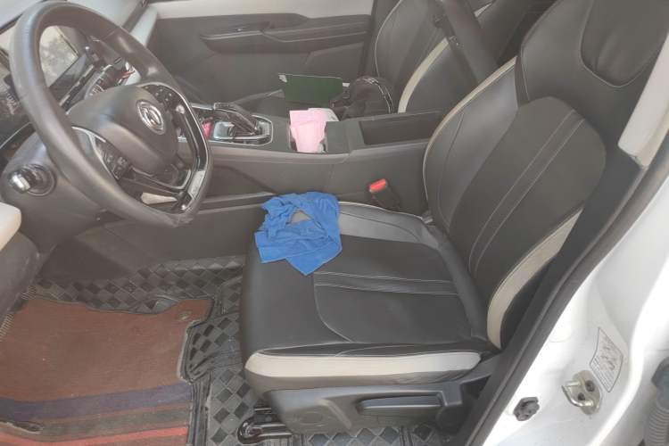 Used Dongfeng Aeolus E70 2021 500 Ultra-Comfort Edition Left Front Seat