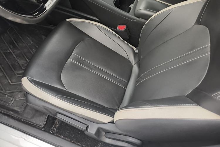 Used Dongfeng Aeolus E70 2021 500 Ultra-Comfort Edition Left Front Seat