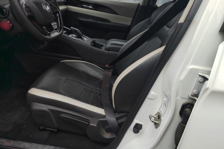 Used Dongfeng Aeolus E70 2021 Revised Version 500 Super Delight Edition Left Front Seat