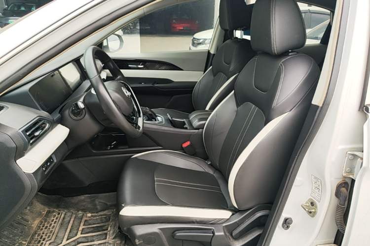 Used Dongfeng Aeolus E70 2021 Revised Version 3 500 Ultra-Comfort Edition Left Front Seat
