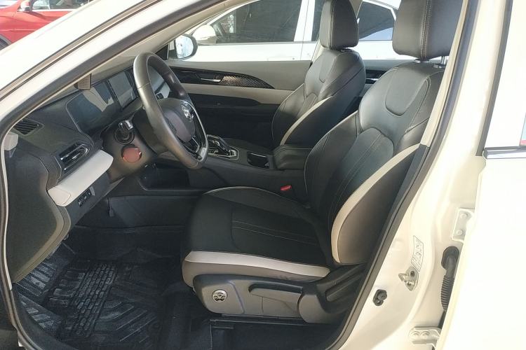 Used Dongfeng Aeolus E70 2021 Revised Version 360H Battery-Swap Edition Left Front Seat