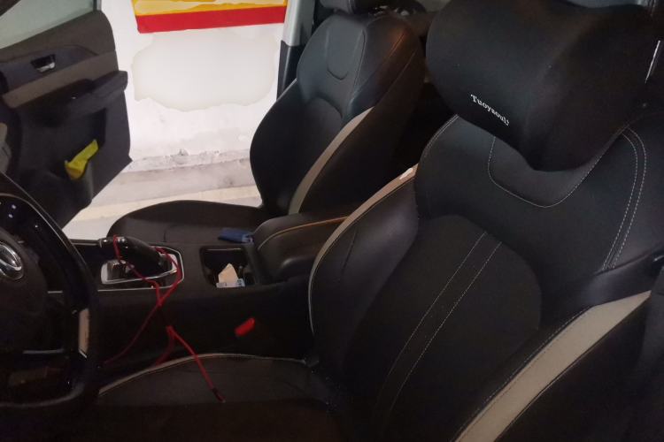 Used Dongfeng Aeolus E70 2021 Revised Version 2 500 Ultra-Comfort Edition Left Front Seat
