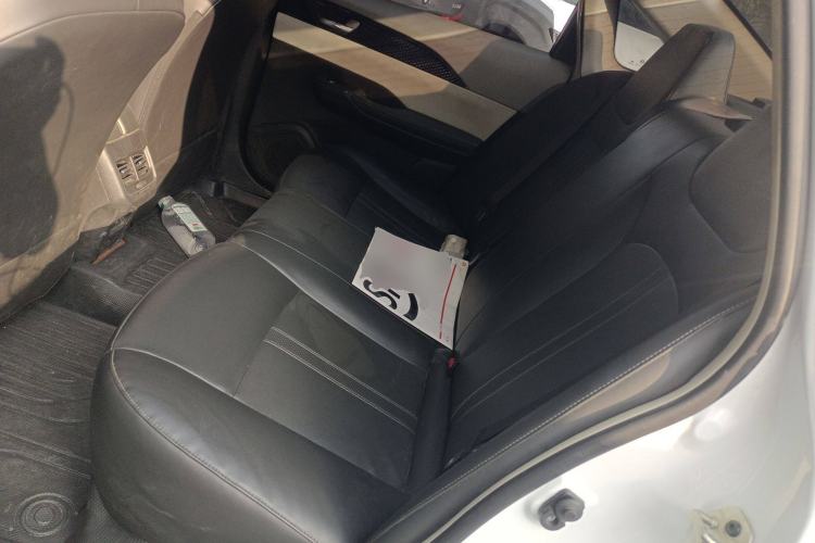 Used Dongfeng Aeolus E70 2021 360H Battery-Swap Version Left Rear Seat