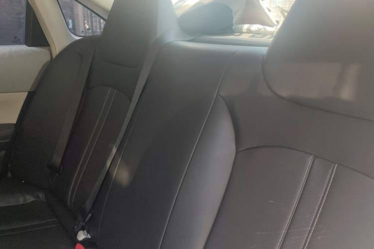 Used Dongfeng Aeolus E70 2021 Revised Version 3 500 Ultra-Comfort Edition Left Rear Seat