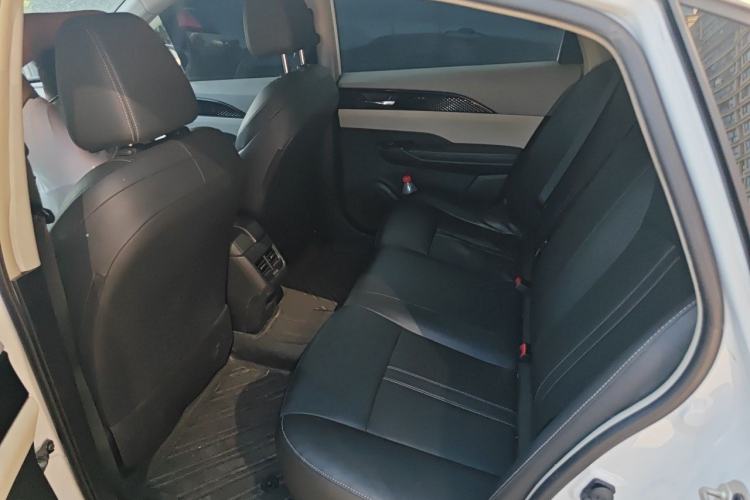 Used Dongfeng Aeolus E70 2021 Revised Version 3 500 Ultra-Comfort Edition Left Rear Seat