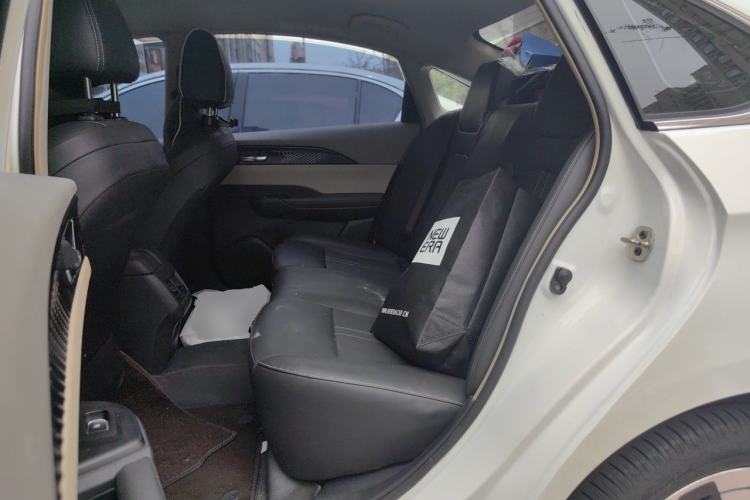 Used Dongfeng Aeolus E70 2021 Revised Version 500 Ultra-Comfort Edition Left Rear Seat