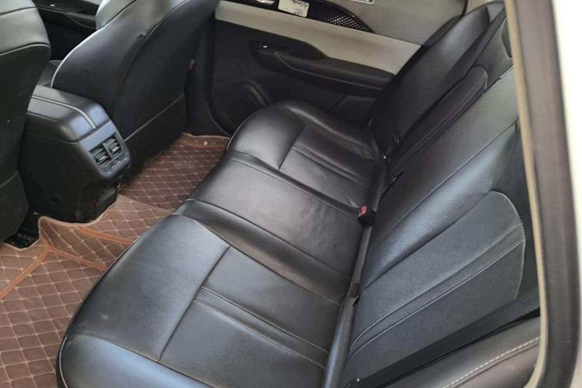 Used Dongfeng Aeolus E70 2021 Revised Version 500 Ultra-Comfort Edition Left Rear Seat
