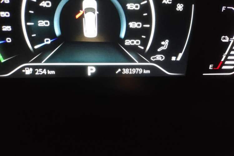 Used Dongfeng Aeolus E70 2021 500 Ultra-Comfort Edition Odometer Close Up