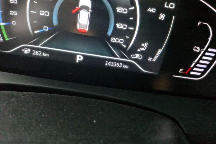 Used Dongfeng Aeolus E70 2021 Revised Version 3 500 Ultra-Comfort Edition Odometer Close Up