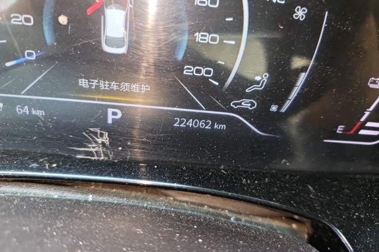 Used Dongfeng Aeolus E70 2021 Revised Version 500 Ultra-Comfort Edition Odometer Close Up