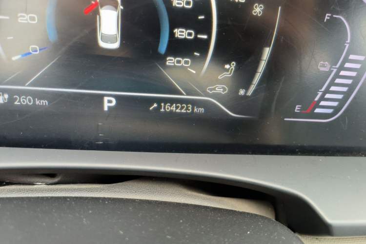 Used Dongfeng Aeolus E70 2021 Revised Version 3 500 Ultra-Comfort Edition Odometer Close Up