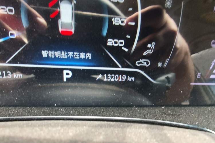 Used Dongfeng Aeolus E70 2021 Revised Version 2 500 Ultra-Comfort Edition Odometer Close Up