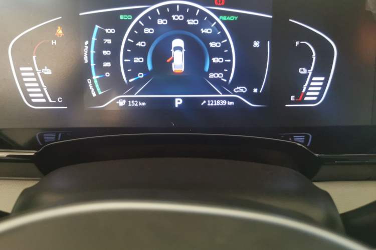 Used Dongfeng Aeolus E70 2021 Revised Version 3 500 Ultra-Comfort Edition Odometer Close Up