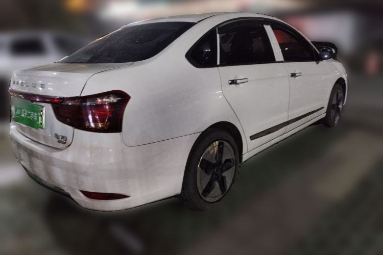 Used Dongfeng Aeolus E70 2021 Revised Version 500 Ultra-Comfort Edition Rear Right 45 Deg