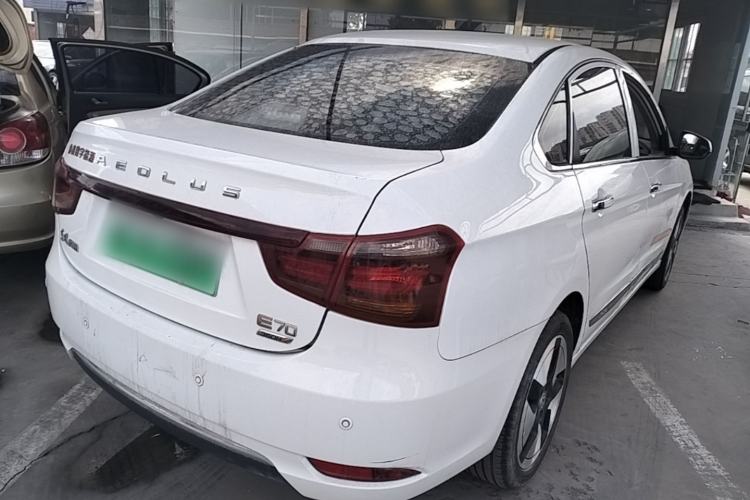 Used Dongfeng Aeolus E70 2021 360H Battery-Swap Version Rear Right 45 Deg